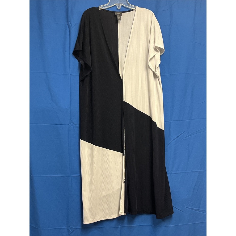 Chicos Travelers Open Front Long Vest Black White Colorblock Size 2 Med